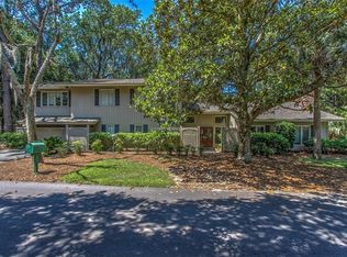 1 Bald Eagle Rd W, Hilton Head Island, SC 29928