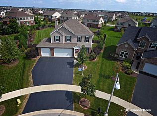 1894 Moraine Rd, Bolingbrook, IL 60490