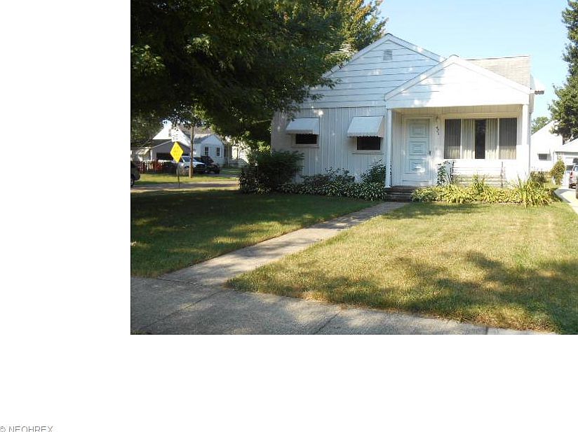 1st image of 421 Henry St