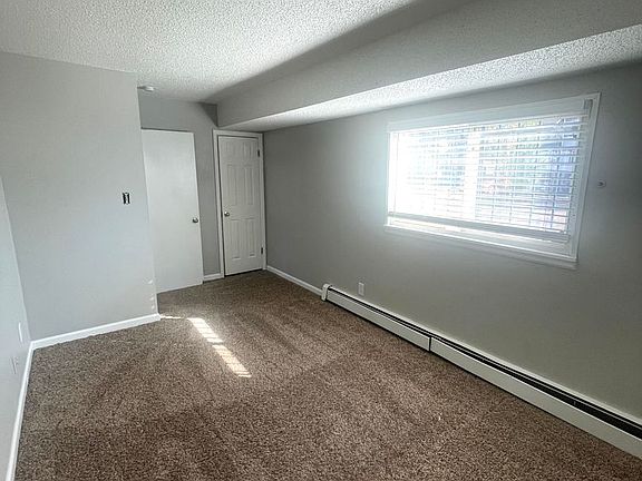 5th image of 1935 Carmel Dr Unit 114