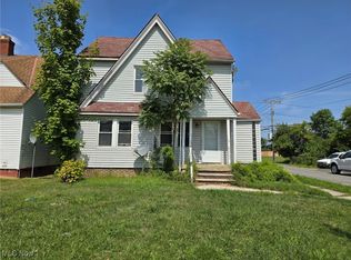 13513 Saybrook Ave, Garfield Heights, OH 44105