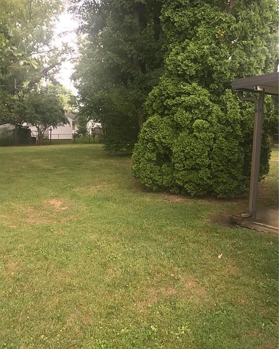 2nd image of 354 Park Ave