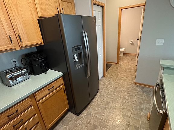 5th image of 1618 Woodlynn Ave Unit 4