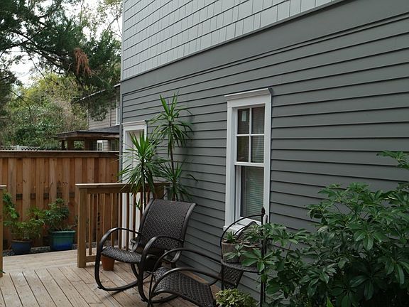 3rd image of 2117 Herschel St