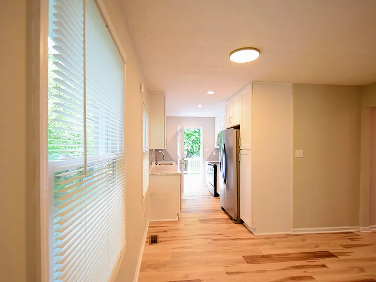4408 Chesterbrook Dr — Photo 6