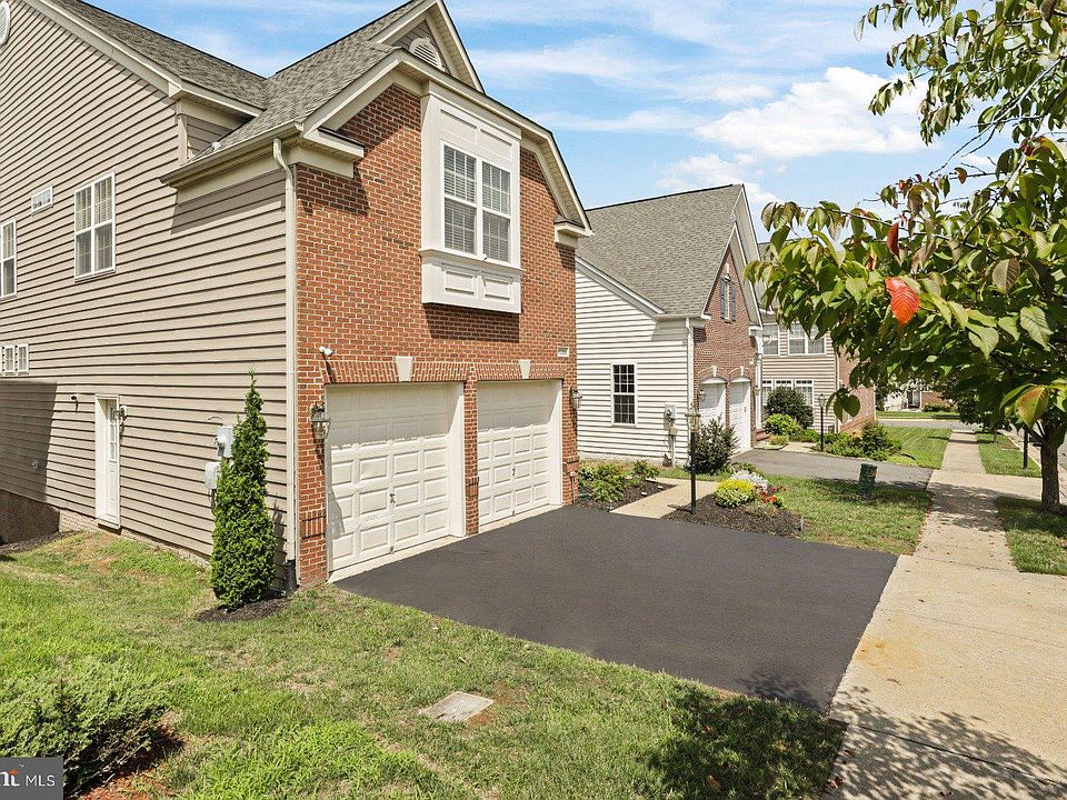9086 Purvis Dr, Lorton, VA 22079 Zillow