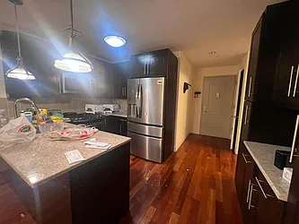 83-30 Kew Gardens Road, #PHH