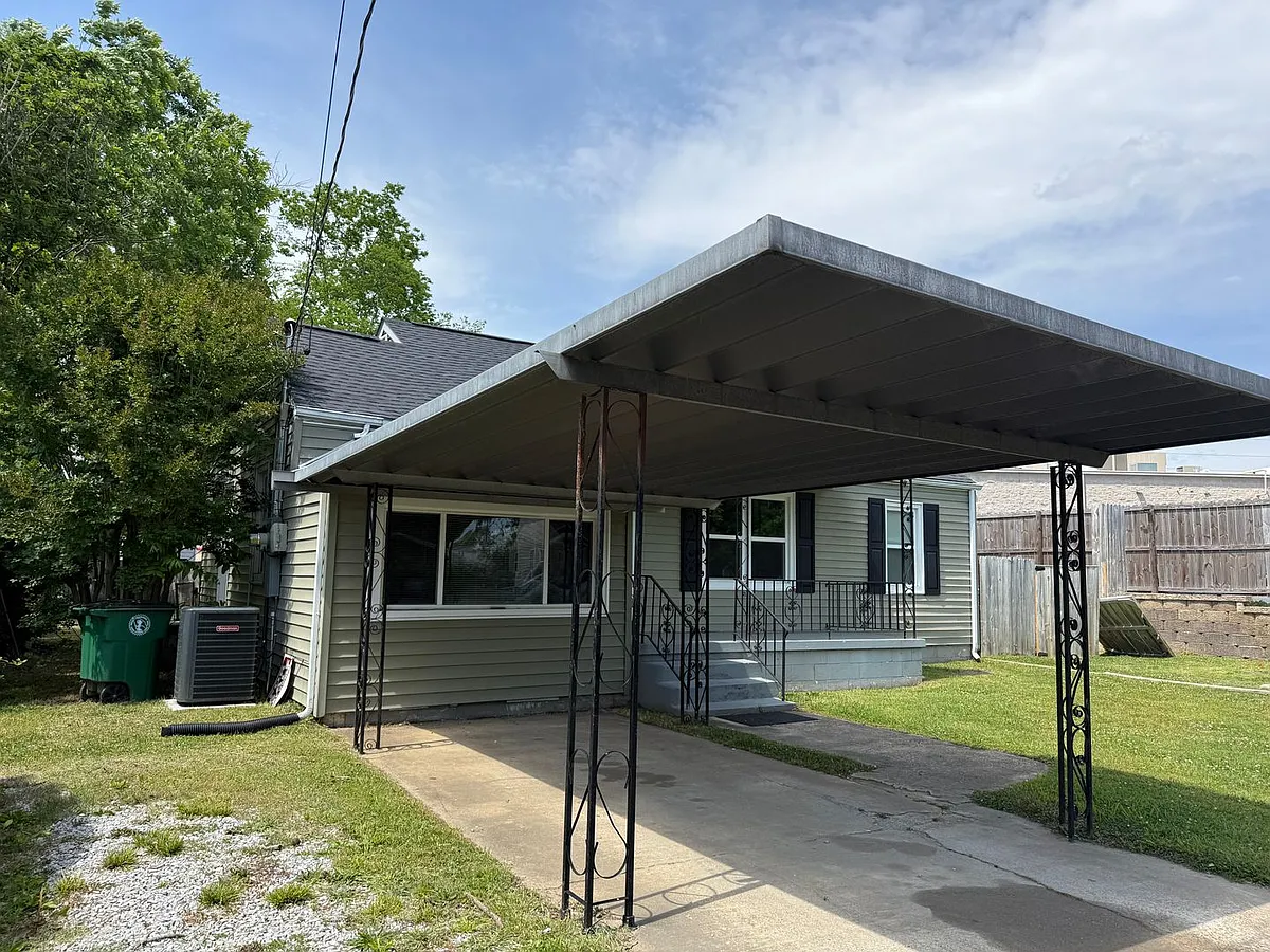Building Photo - 1505 Truman Ave