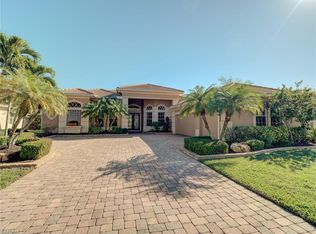 19411 La Serena Dr, Estero, FL 33967