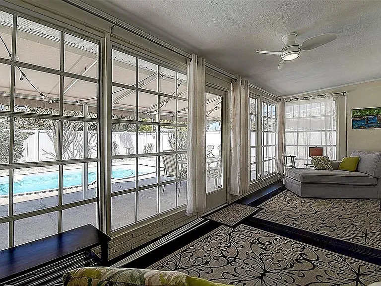 2800 E Vina Del Mar Blvd — Photo 19