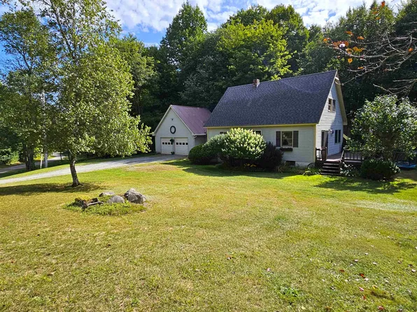 253 Pray Drive, Albany, VT 05820