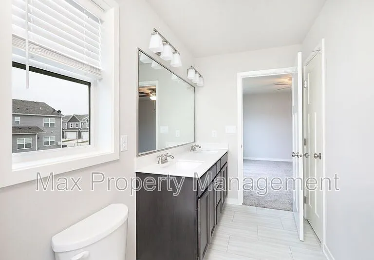 211 NE Whitetail Ln — Photo 10