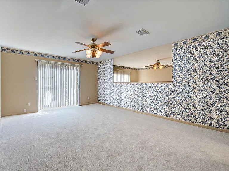 1927 Ash Meadow Dr — Photo 34