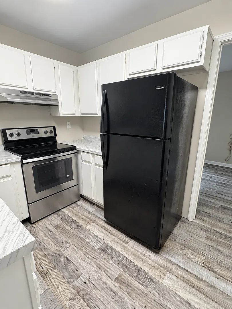 Move-In Special: Half Off First Month's Rent! — Photo 4