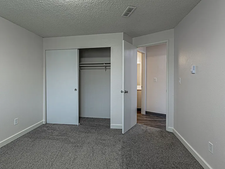 Valley Vista — Photo 64