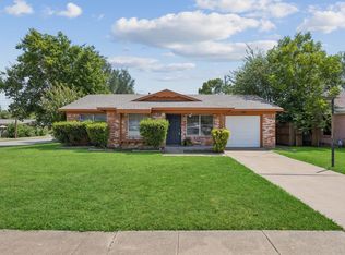 2702 Morgan St, Irving, TX 75062