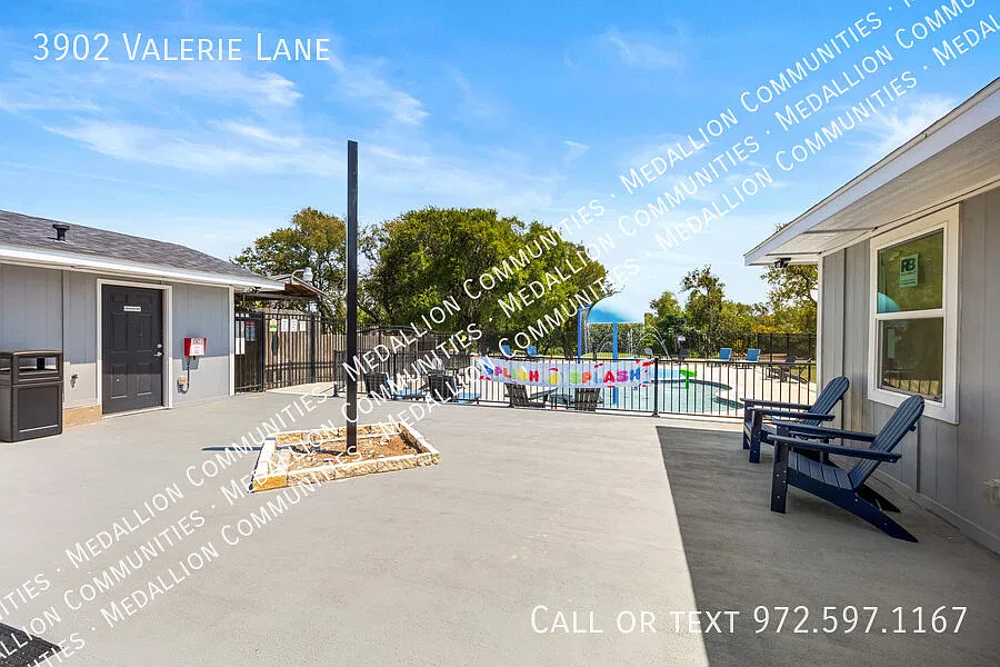 3 bed, 1400 sqft, $10,000 — Photo 2