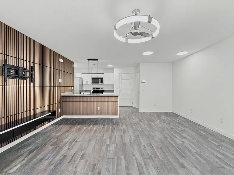 9673 Horseshoe Canyon St — Photo 5