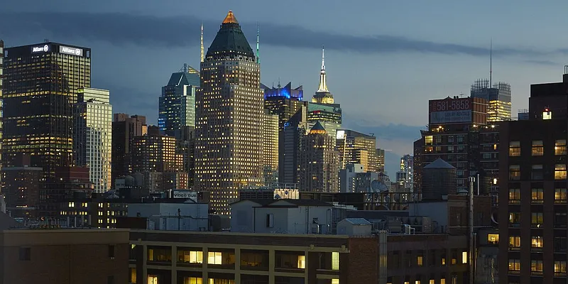 Rented by Compass | media 27