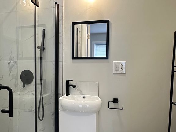 4th image of 5405 N Campbell Ave APT 1