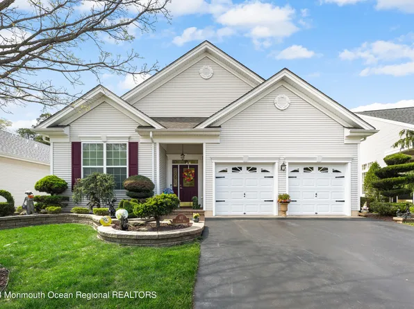 40 Gables Way, Jackson, NJ 08527