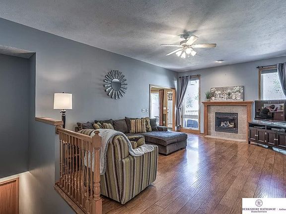 5th image of 4002 N 210th St