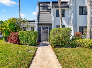 4288 D Este Court, Lake Worth, FL 33467