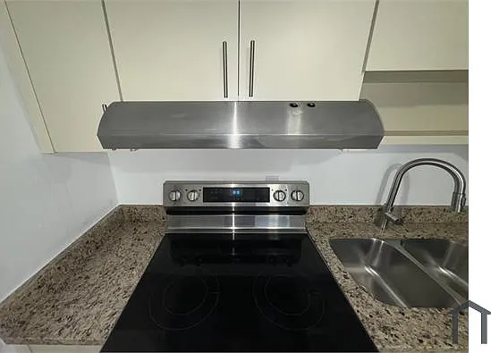 517 S F St #1 — Photo 9