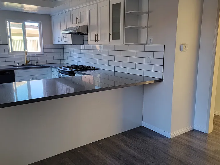 7209 Lotus Ave #3 — Photo 1