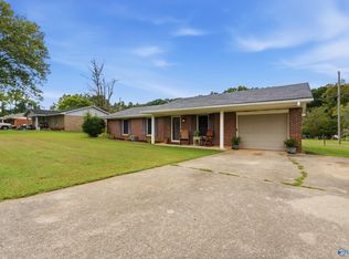 104 McClint St, Athens, AL 35611