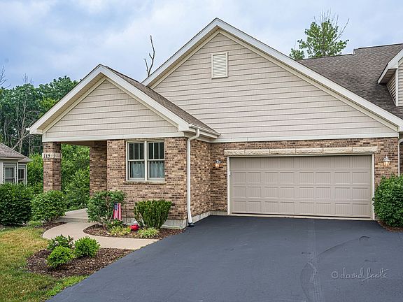 3rd image of 115 Olde Maple Ct