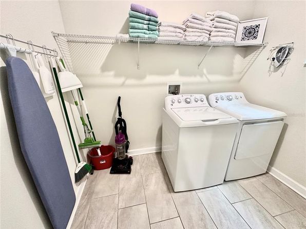 1077 Leader St, Davenport, FL 33896