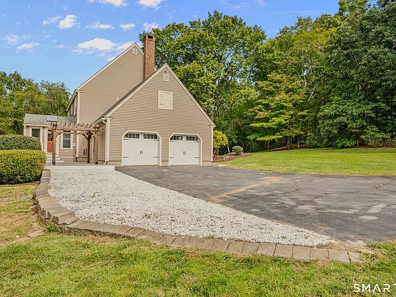 3rd image of 147 Krug Road