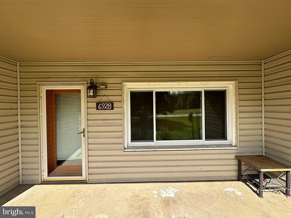 2nd image of 6928 Linganore Rd