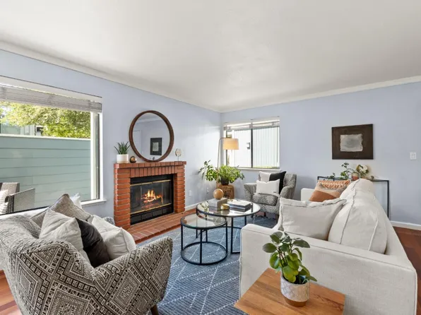 510 Athena APT 4, Hercules, CA 94547