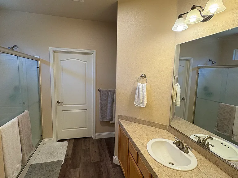 4888 Lofty Oak Dr — Photo 6