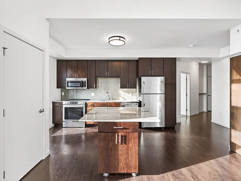The Flats at West End — Photo 121