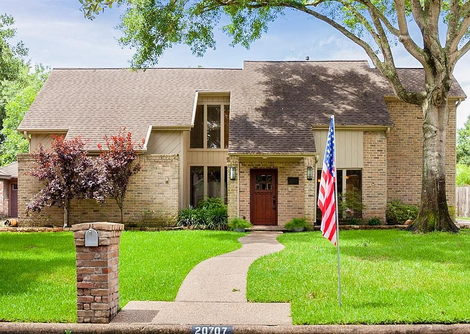 1st image of 20707 Laverton Dr