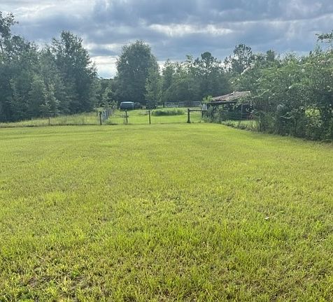 5th image of 453 SW River Oak Ct