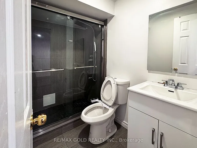 27 Dulverton Dr — Photo 13