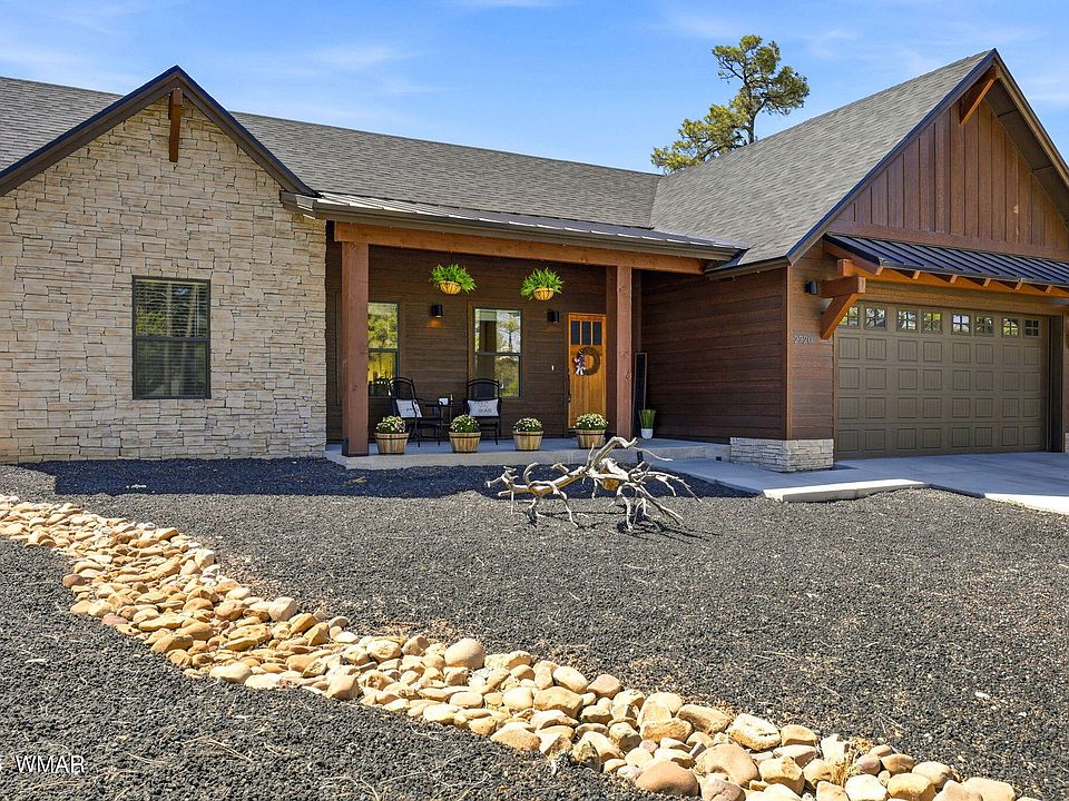 1st image of 2720 N Eagle View Cir