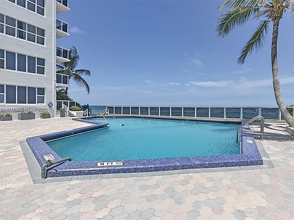 2nd image of 3700 Galt Ocean Dr Unit 10
