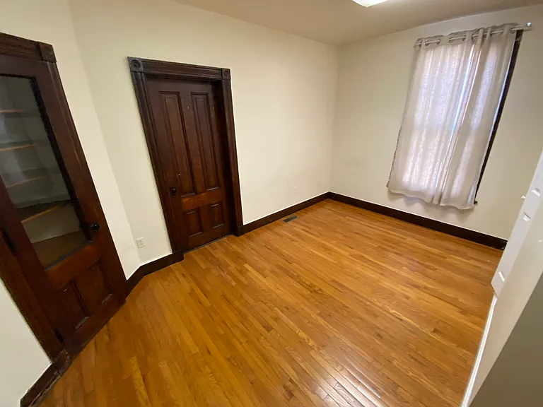 714 State St #2 — Photo 4