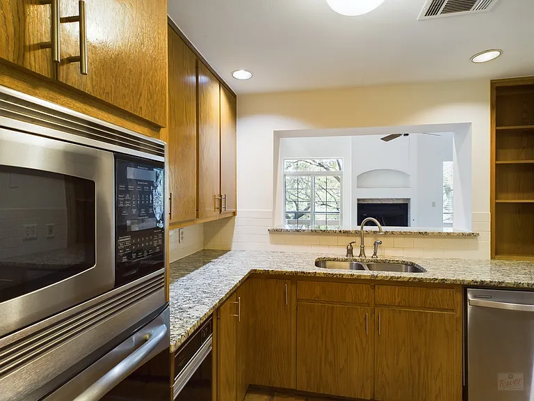 1735 Spyglass Dr — Photo 24