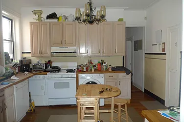 Rented by Level Group