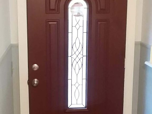 3rd image of 1112 W Chambers Ct