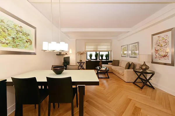 Sold by CitiSuites International Realty | media 4