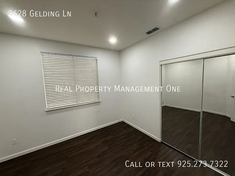 2628 Gelding Ln — Photo 14
