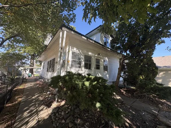 703 Washington St, Queen City, MO 63561