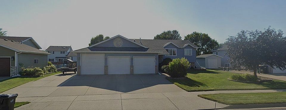 1st image of 856 San Angelo Dr